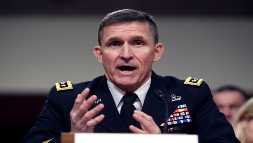 Συγκλονίζεται η Αμερική από το FBI – gate! Κόμεϊ: Ο Τραμπ ζήτησε να σταματήσει η έρευνα για τον Φλιν – Λέει ψέμματα